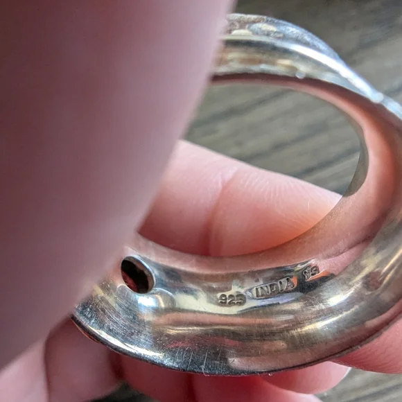 Sterling Silver Garnet Ring - Picture 2 of 6